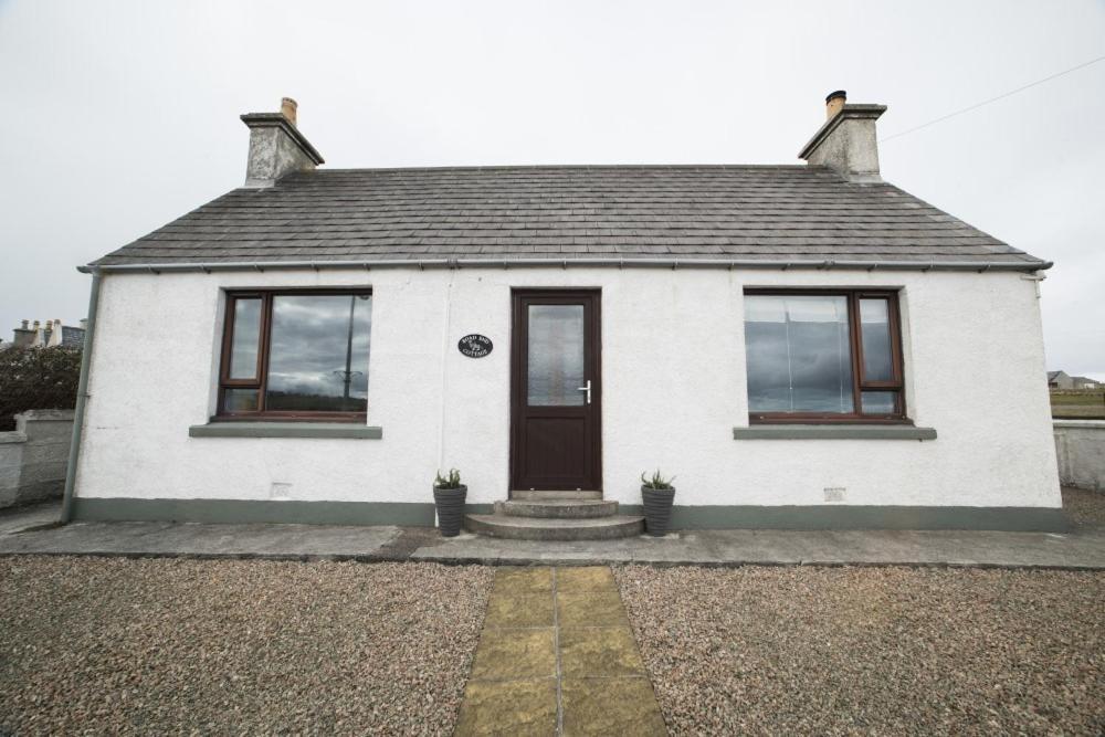 Road End Cottage Port of Ness Kültér fotó